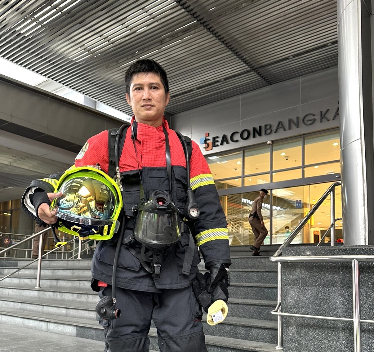 คุณณัฐชาติ